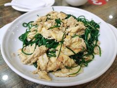 沙葱炒鸡蛋-壹阁胡羊焖饼(特色小吃街店)