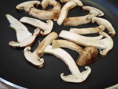 -匠心牛公馆·潮汕牛肉海鲜火锅(索菲特店)
