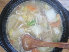 -金陵杨胖子·砂锅麻辣烫(金轮新天地店)