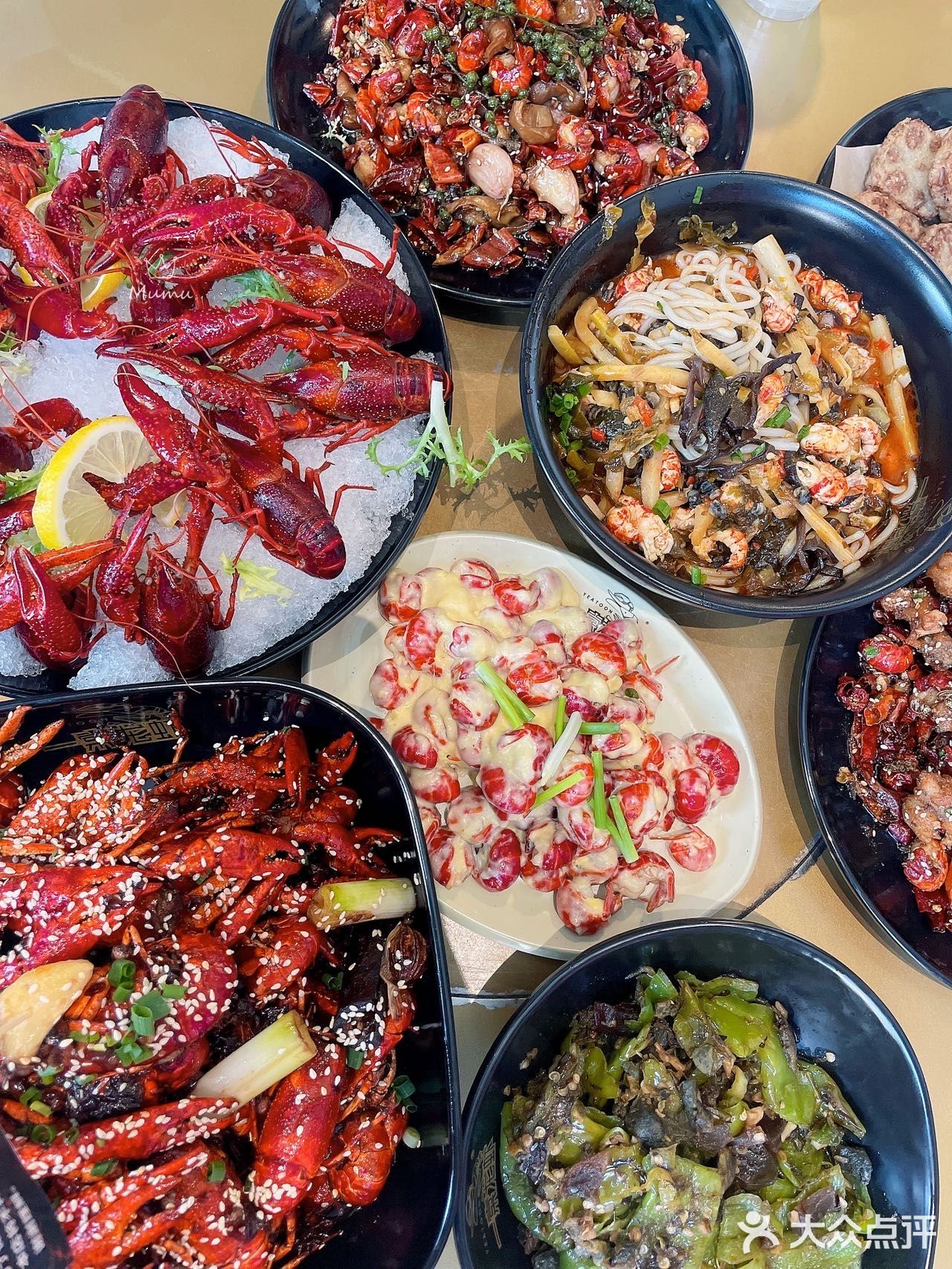 武汉这个夏天花样Zui多的小龙虾店、一棠龙虾