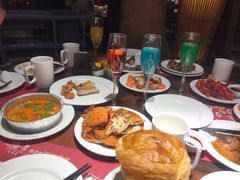 -四海一家自助餐(益田假日广场店)