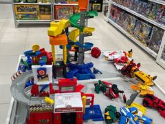 -TOYSRUS玩具反斗城(上海万象城店)