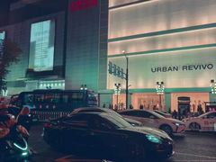 -云中捞高空旋转餐厅(商茂世纪广场店)