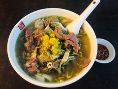 -潮镇老尾牛杂(环城西路店)