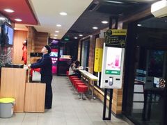 -麦当劳(杨高南路店)