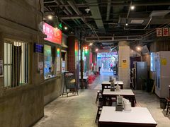 大堂-丹虾|文和友小龙虾·烙锅(陕西路旗舰店)