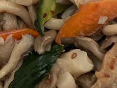-老六素货(王顶堤店)