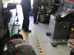 -京东养车(立汤路店)