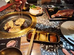-黑牛の場烤肉(摩天活力城店)