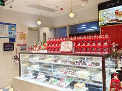 -85度C(生甜甜圈研究工坊·上海局门店)