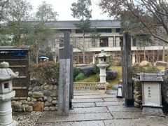 门面-庆春朴门
