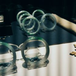 -北京七彩云南翡翠珠宝旗舰店(月坛店)