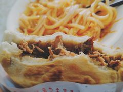 腊汁肉夹馍-秦镇史玉林凉皮(翡丽城店)