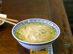 枫镇大肉面-同得兴 Since·1995 传统苏式面馆(嘉馀坊店)