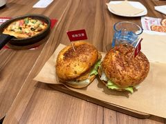 -必胜客(欢乐颂店)