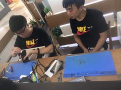 -爱畅享华为苹果手机维修服务(虹口龙之梦店)