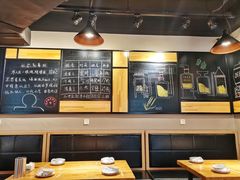大堂-一顿烧烤(八经街店)