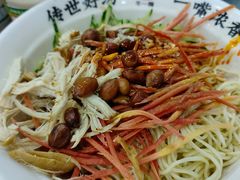 -牛一嘴·兰州牛肉面·大盘鸡(财富中心店)