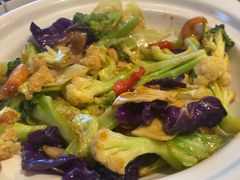 -严记小天府酸菜鱼(西四路店)