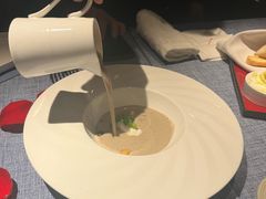 -弦月窗LUNETTE BY AMANDA(复兴路店)