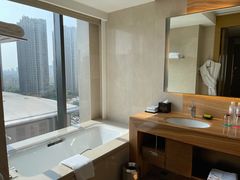 -青岛富力艾美酒店