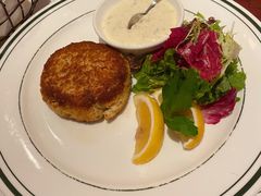 招牌蟹肉饼-Wolfgang’s Steakhouse 沃夫冈牛排馆(上海白玉兰广场店)