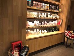 零售区-星巴克(广州新粤新店)