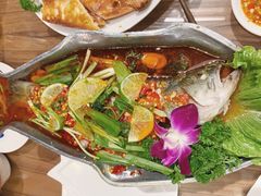 -Molee·泰府(东郊店)