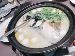 -香山湖家家宴(中山陵店)