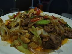 -隔壁老王·家常云南菜(花巷店)