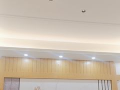 -香山湖家家宴(中山陵店)