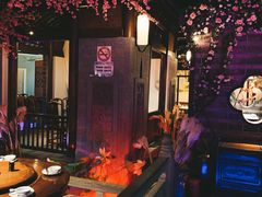 -韵秋荷(宝山龙湖天街店)