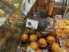 -苹果花园(南泉路店)