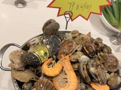 -赶海部落海鲜城(海阳路店)