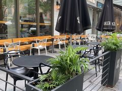 露天位-81BAKERY(大学路店)