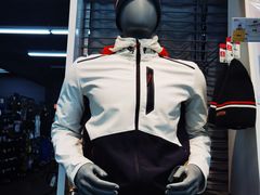 -迪卡侬(越秀公园店)