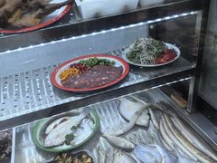 -超越海鲜屋(飞龙物业店)