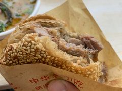 -洪峰浩老北京烧饼夹肉(角门路店)