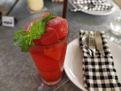 -ROAST coffee & eatery