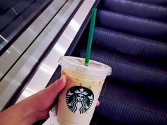 -星巴克臻选(深圳龙华红山天虹店)