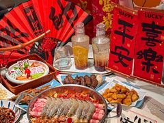 -黄记煌三汁焖锅(新佳丽江汉路店)