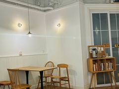 -Cafe Villa