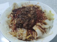 油泼炸酱扯面-肖家面馆