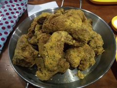 -BHC炸鸡(明洞总店)