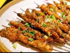 -凤爪王烧烤大排档(光谷一路隆越大厦店)