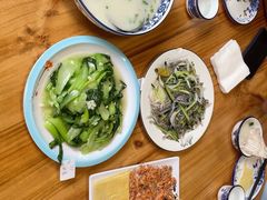-美顺香食府鱼头老店(雪野湖店)