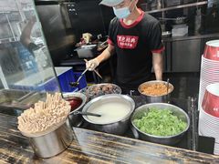 -黑色经典臭豆腐·湖南特产(坡子街特产局店)