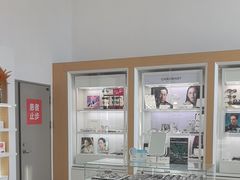 -大连何氏眼科医院