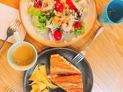 -HELLO 27 意面·沙拉·帕尼尼