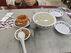 -海碗居老北京炸酱面(增光路店)